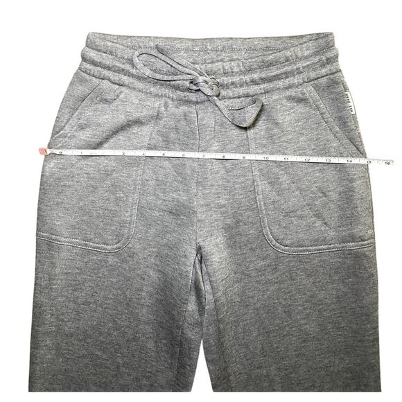 Rae Dunn - NWT- Grey Pajama Full Set - Soft, Cozy, and Stylish! - Picture 10 of 15